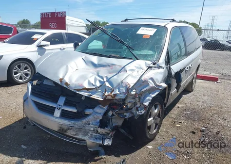 2005 Dodge Grand Caravan Sxt z USA, uszkodzony, nr VIN 2D4GP44LX5R223443